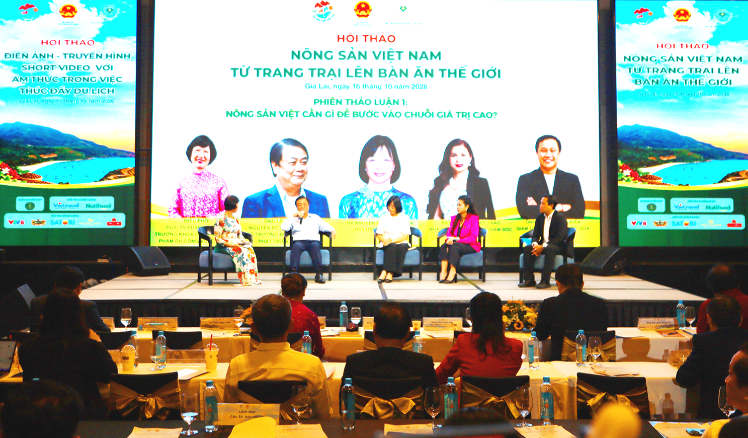 UBND tỉnh Gia Lai phối hợp với Hiệp hội Văn hóa ẩm thực Việt Nam tổ chức hội thảo chuyên đề "Nông sản Việt Nam: Từ trang trại lên bàn ăn thế giới"- Ảnh" LÊ KIẾN.