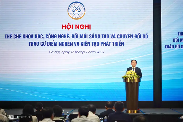Phó thủ tướng Hồ Quốc Dũng tại Hội nghị Thể chế khoa học, công nghệ, đổi mới sáng tạo và chuyển đổi số, ngày 15/7/2026. Ảnh: Lưu Quý