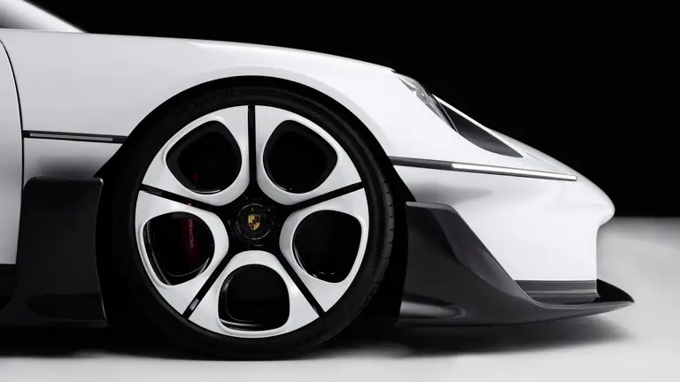 Porsche Mission S: kẻ đã bị Tesla Roadster cản đường ngay khi ra mắt