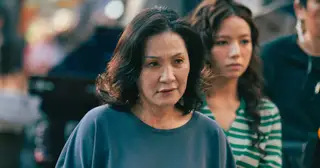 Phim có Hồng Vân, Hồng Đào thu gần 40 tỉ đồng, dẫn đầu phòng vé