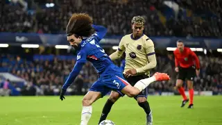 Cucurella - giải pháp áp chế Yamal ở El Clasico?