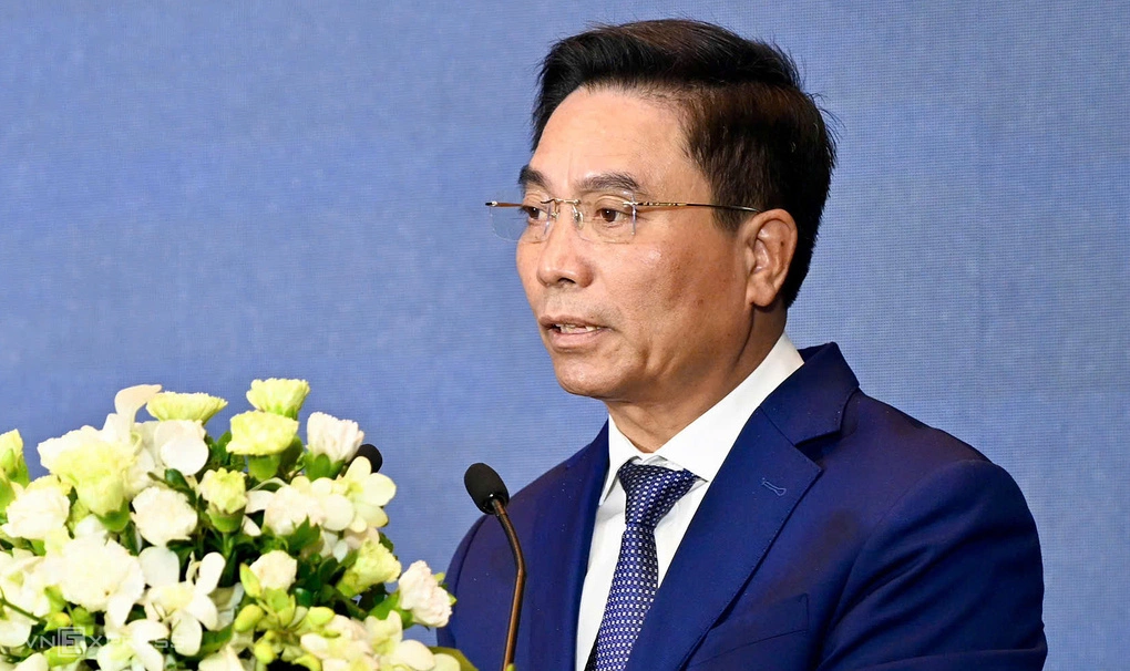 Phó chủ tịch Quốc hội Nguyễn Doãn Anh phát biểu tại Diễn đàn Biển Việt Nam 2026, sáng 2/10. Ảnh: Giang Huy