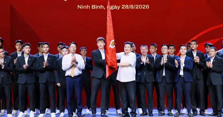 Ông Nguyễn Xuân Thành trở thành Chủ tịch danh dự CLB Ninh Bình