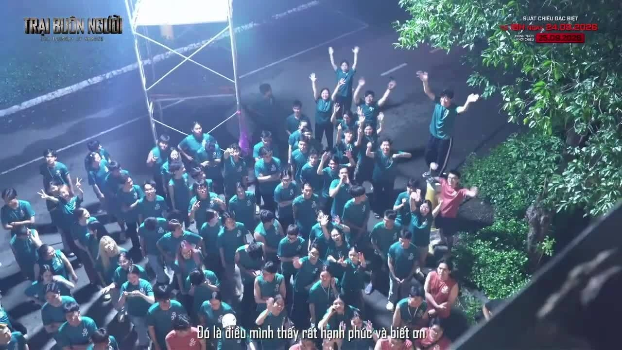 Đạo diễn phim "Trại buôn người" kể hậu trường làm việc với hơn 700 diễn viên