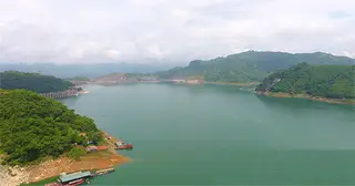 Mưa lớn nhưng mực nước hồ Thủy điện Hòa Bình không đổi nhiều