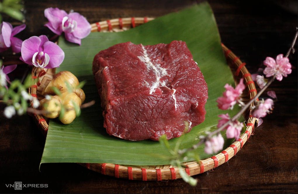 Thịt đỏ không phải là thực phẩm bị cấm hoàn toàn, mà cần tránh việc "ngày nào cũng ăn và ăn với lượng lớn". Ảnh: Bùi Thủy