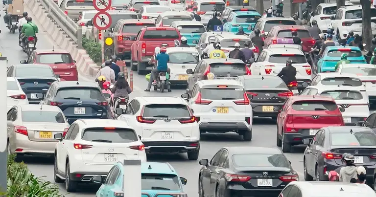 Gần 71% xe taxi chạy điện