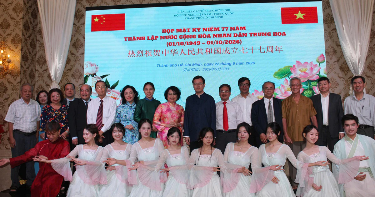 Tình hữu nghị Việt Nam - Trung Quốc ngày càng đậm sâu qua giao lưu nhân dân