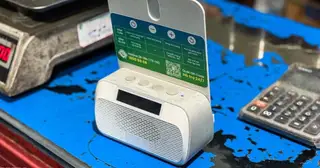 Bán cá ngoài chợ cũng gặp chiêu lừa chuyển khoản: Nghe loa báo nhận tiền, kiểm tra tài khoản lại chẳng thấy đâu