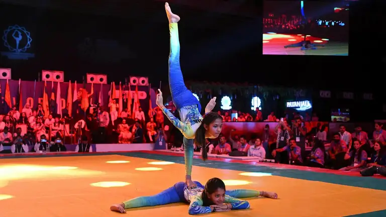 Khi yoga biến thành môn thể thao tranh huy chương