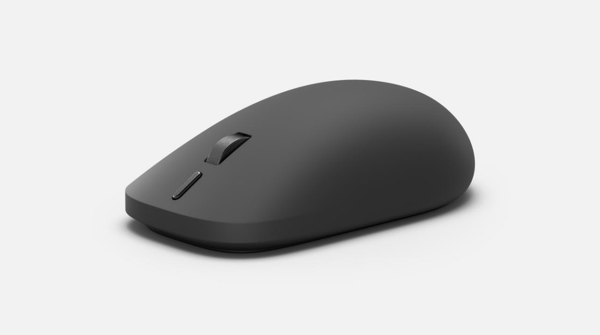 Surface Mouse có hệ thống phản hồi rung, tạo ra phản ứng vật lý khi người dùng nhấp chuột, căn chỉnh một đối tượng hoặc đưa cửa sổ vào đúng vị trí trên màn hình. Chuột còn có nút thao tác tùy chỉnh, có thể được gán cho Copilot hoặc những phím tắt thường dùng thông qua ứng dụng Surface trên Windows.