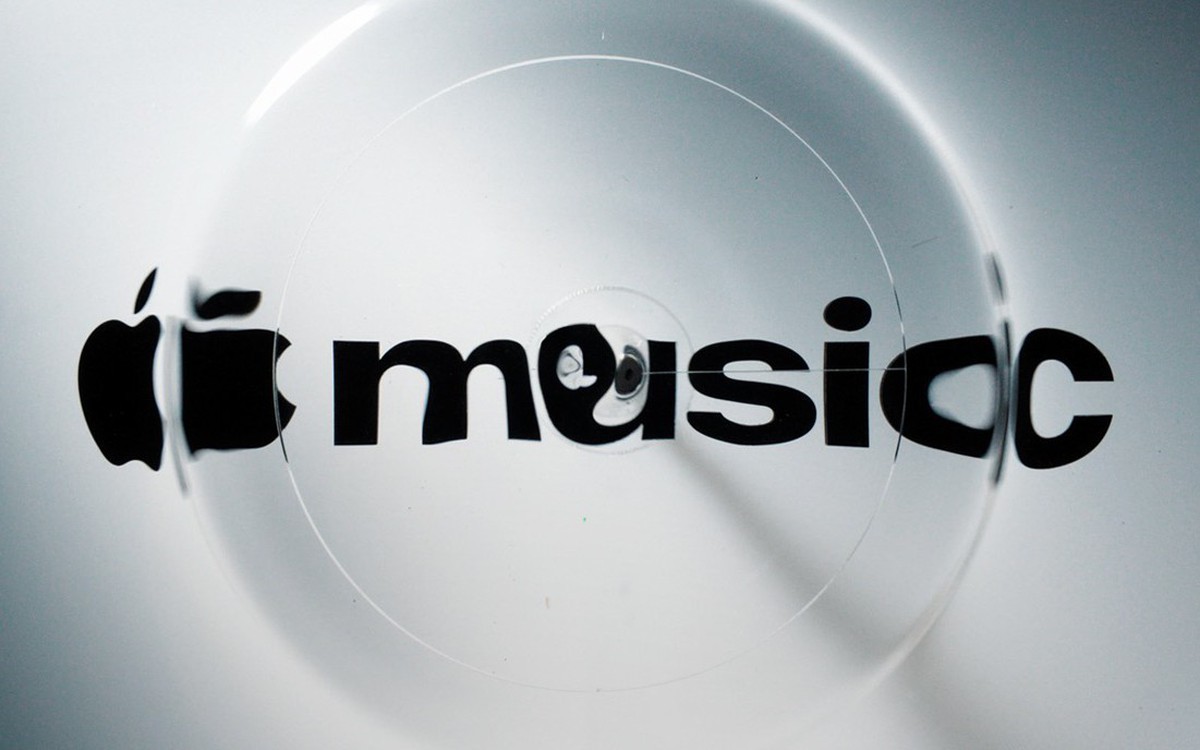 Apple Music thay áo mới: Logo không được vẽ mà “nặn” bằng sóng âm, đậm chất Liquid Glass
