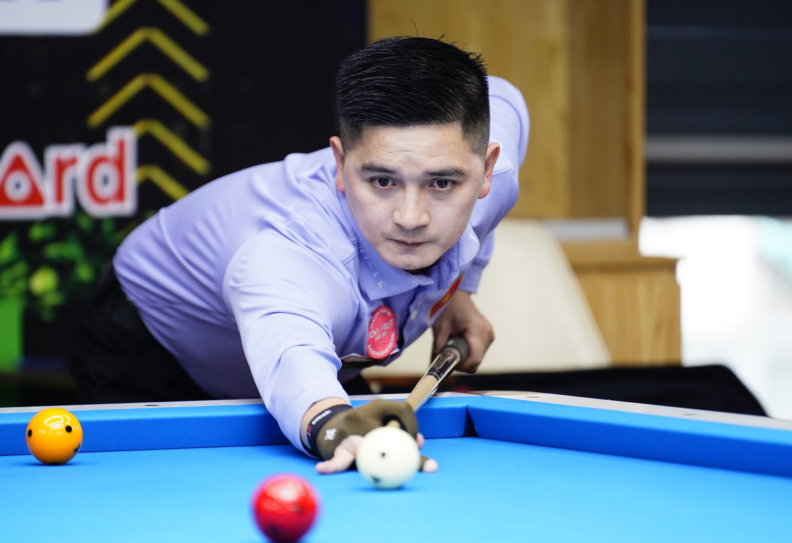 Thón Viết Hoàng Minh có chiến thắng thuyết phục trước cơ thủ Hàn Quốc ở vòng đấu khai màn