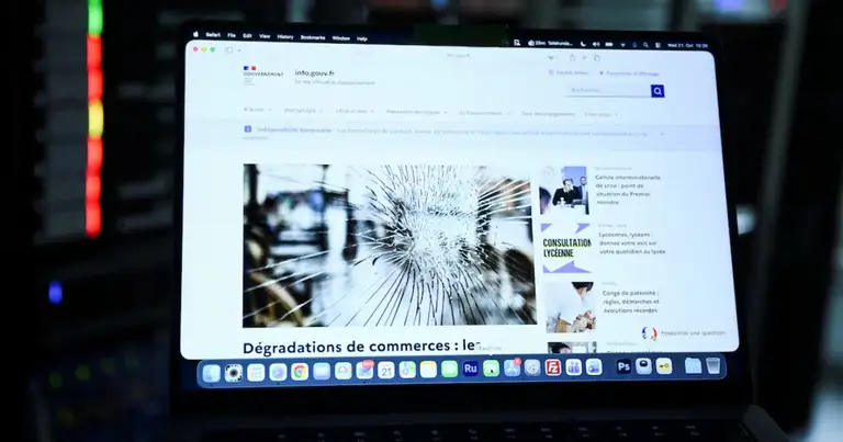 Hàng nghìn trang web toàn cầu ngừng hoạt động vì lỗ hổng nghiêm trọng