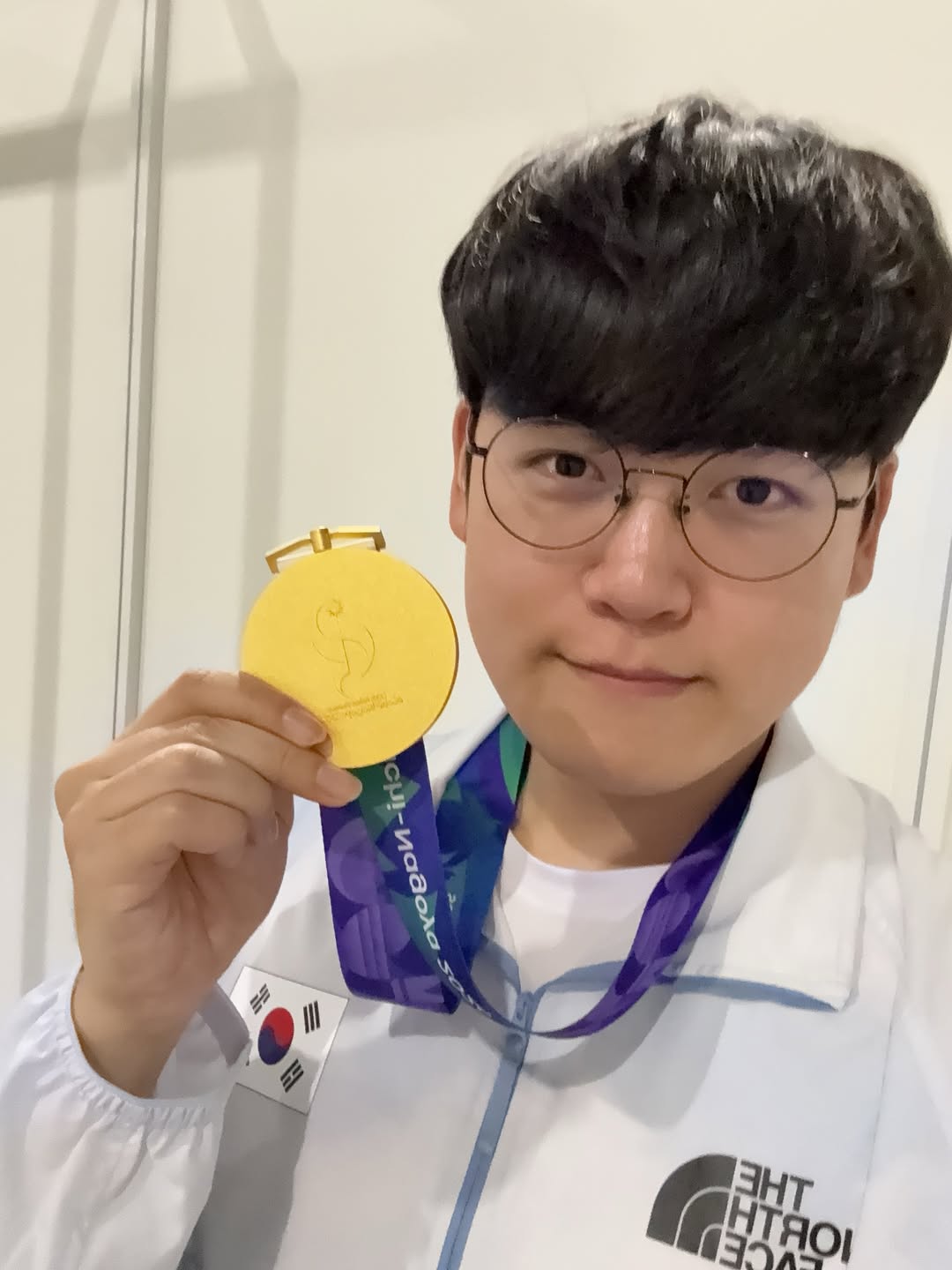 Gumayusi đã có cho mình chiếc HCV ASIAD 20 - Ảnh: Instagram NV.
