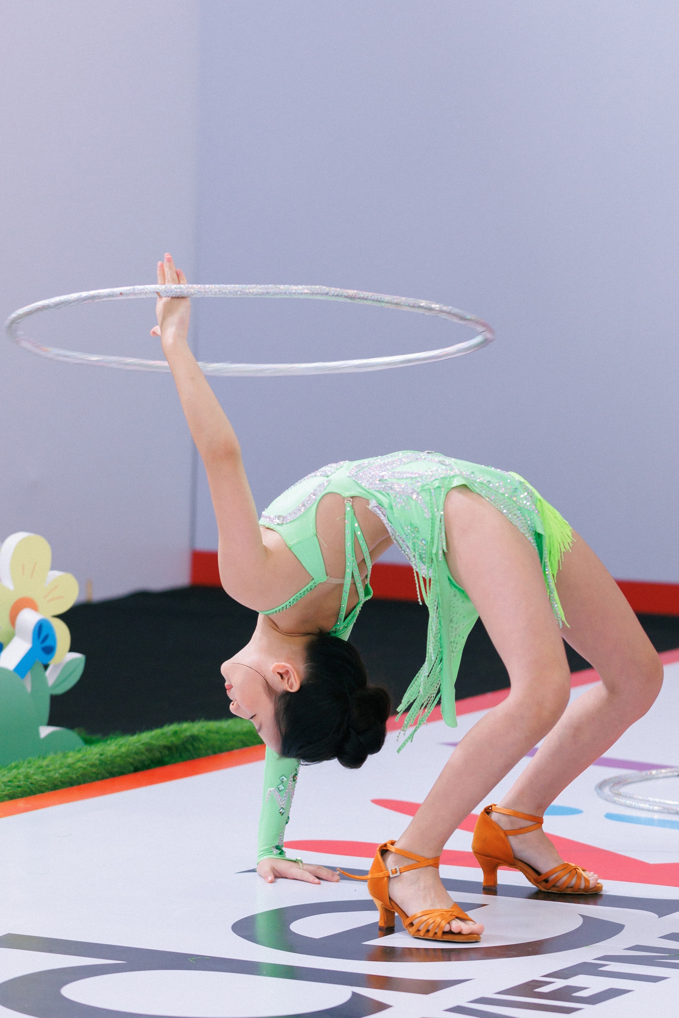 Màn biểu diễn xiếc hút triệu View của Tạ Lâm Nhi tại Model Kid Vietnam