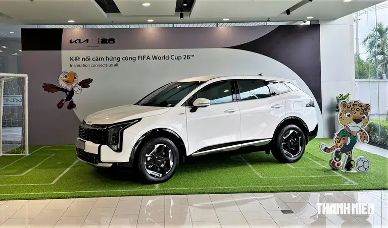 KIA Sportage Hybrid gia nhập thị trường với ba phiên bản, niêm yết từ 999 triệu đến 1,099 tỉ đồng