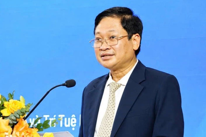 Cục trưởng Công nghệ số và Trí tuệ nhân tạo Nguyễn Khắc Lịch, tại Diễn đàn hợp tác đầu tư, phát triển công nghệ số và trí tuệ nhân tạo Việt Nam - Australia, sáng 12/10. Ảnh: Mai Hà