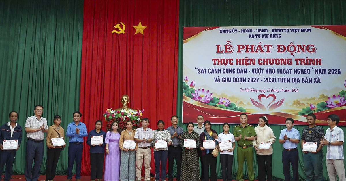 Đảng viên sát cánh cùng người dân, quyết xoá hộ nghèo ở xã vùng cao Quảng Ngãi