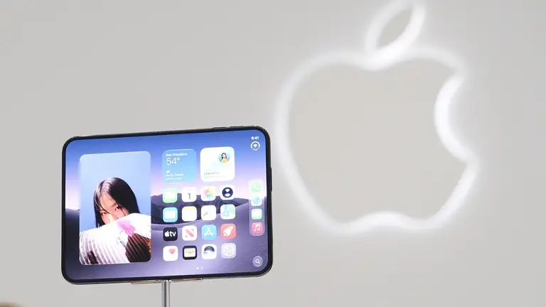 Người Việt đặt mua iPhone Duo phải cọc 30 triệu đồng