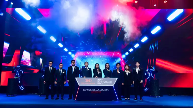 Nghi thức ra mắt các mẫu xe buýt thương hiệu Kim Long của Việt Nam tại Thái Lan