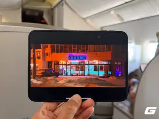 Chỉ nên nghe nhạc hay xem phim lúc đang còn tỉnh táo, chứ nếu đeo kể cả khi ngủ thì khá dễ rơi ra khỏi tai nếu bạn là kiểu người hay quay qua quay lại, hoặc hay sử dụng gối cổ...