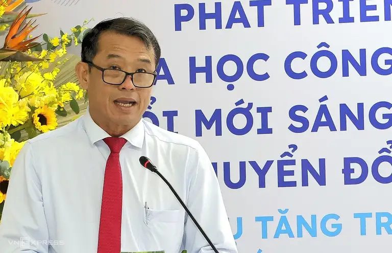 Ông Nguyễn Văn Khởi, Phó chủ tịch UBND TP Cần Thơ phát biểu tại sự kiện ngày 25/9. Ảnh: An Bình