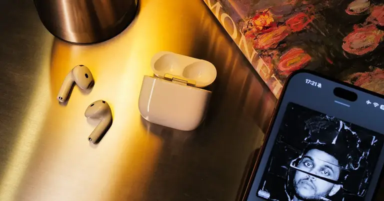 Đeo AirPods 5 suốt ba tuần: Tai nghe mở mà có chống ồn thì đi máy bay, nghe nhạc ra sao?