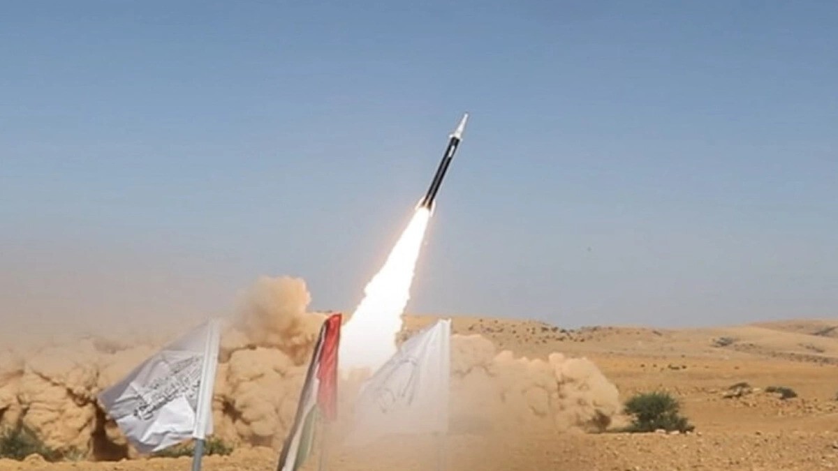 Lý do tên lửa Houthi liên tiếp xuyên thủng lưới phòng không Arab Saudi
