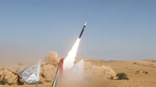 Lý do tên lửa Houthi liên tiếp xuyên thủng lưới phòng không Arab Saudi