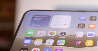 Apple thừa nhận iPhone Duo lỗi màn hình