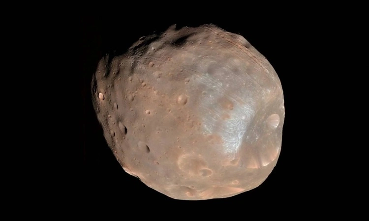 Mặt trăng Phobos của Sao Hỏa. Ảnh: NASA