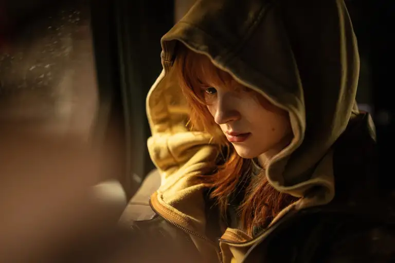 Sau thời gian dài giữ bí mật về vai diễn của mình, cuối cùng Spider-Man: Brand New Day đã tiết lộ Sadie Sink chính là Jean Grey, nhân vật dị nhân cấp Omega mạnh mẽ bậc nhất vũ trụ Marvel - Ảnh: Marvel