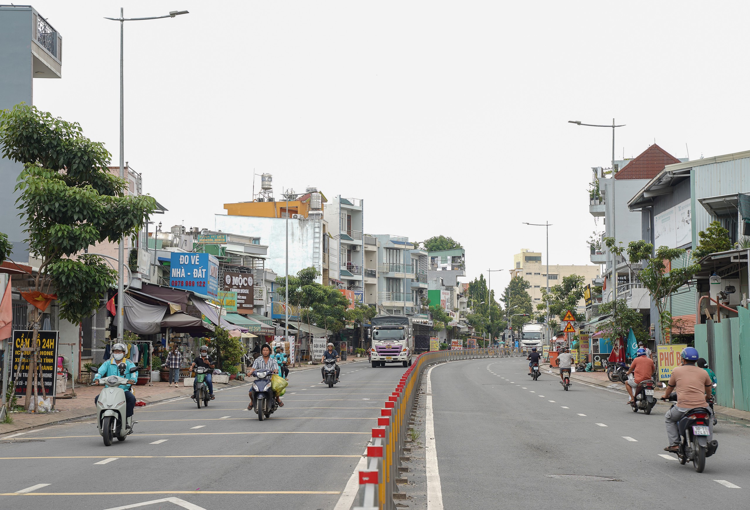 Đường Nguyễn Ảnh Thủ kéo dài thông thoáng sau khi được ngầm hóa