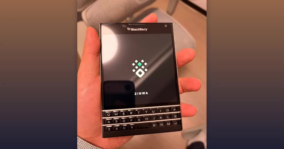 Chiếc BlackBerry huyền thoại bất ngờ trở lại với Android và RAM 12 GB