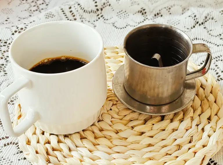 Cà phê có thể kích thích nhu động ruột, thúc đẩy đi tiêu. Ảnh: Bảo Bảo