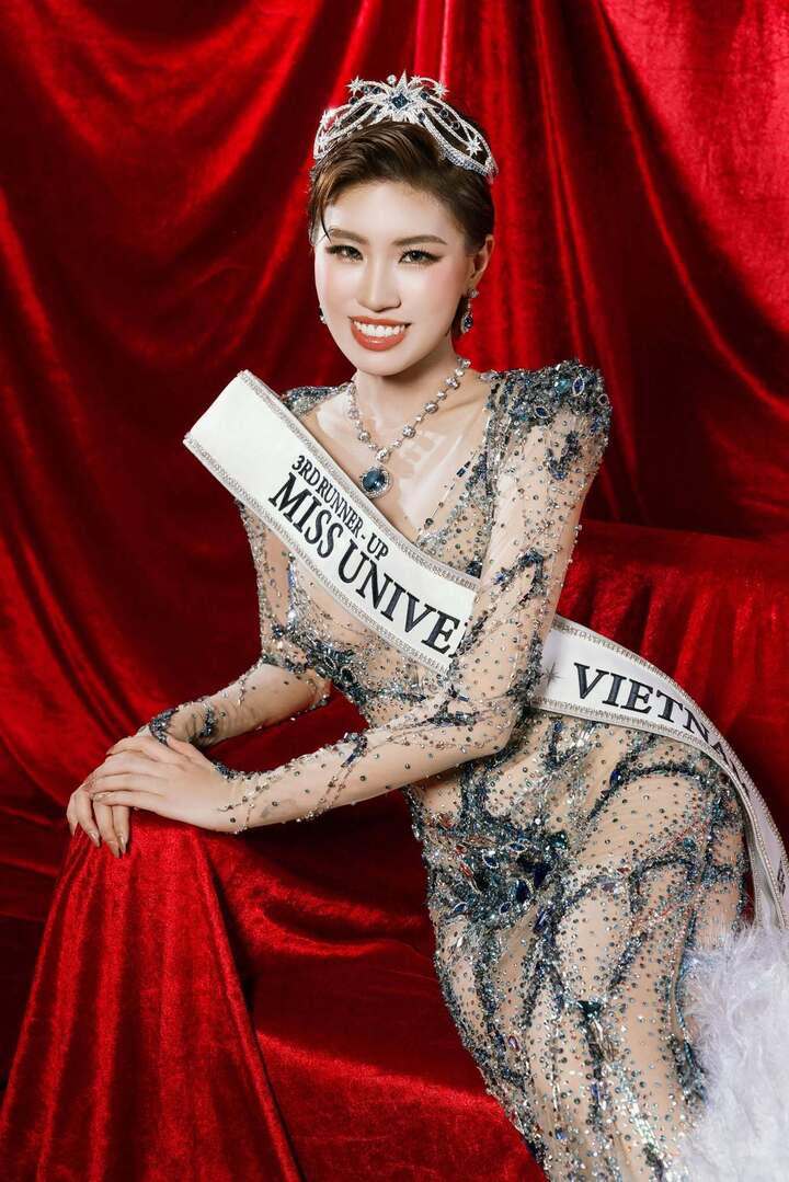 Pháo "lột xác" thế nào từ rapper cá tính đến Á hậu Miss Universe Vietnam?