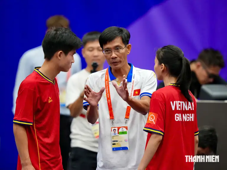 HLV Lê Quang Khang chỉ đạo sát sao