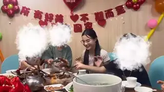Bi kịch của cô gái tìm thấy gia đình sau 21 năm