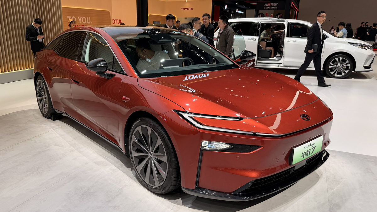 Toyota có thể sản xuất xe điện mở rộng phạm vi từ 2027