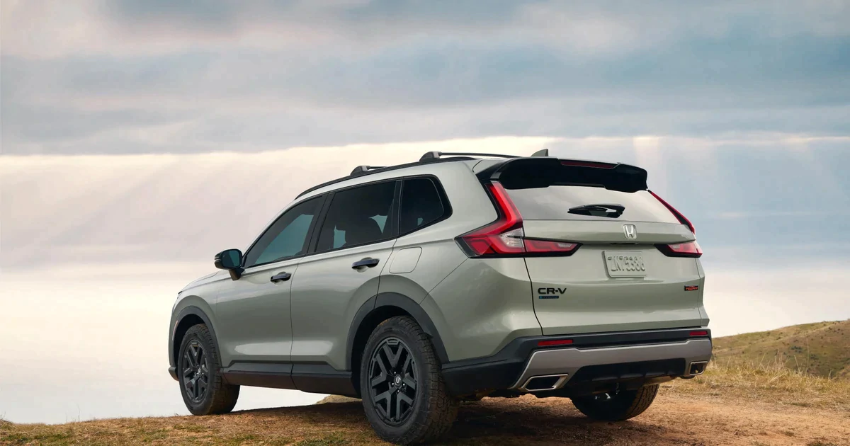 Honda 'tất tay' với xe hybrid, hé lộ về CR-V đời mới