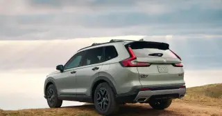Honda 'tất tay' với xe hybrid, hé lộ về CR-V đời mới