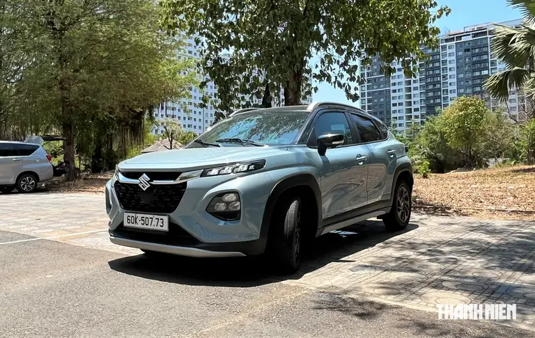 Nhiều mẫu SUV đô thị liên tục giảm giá, cho thấy cuộc đua kích cầu trên thị trường Việt Nam ngày càng quyết liệt