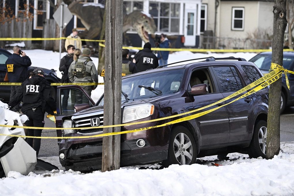 Hiện trường vụ nổ súng khiến người nhập cư thiệt mạng ở Minneapolis, bang Minnesota ngày 7/1. Ảnh: AFP
