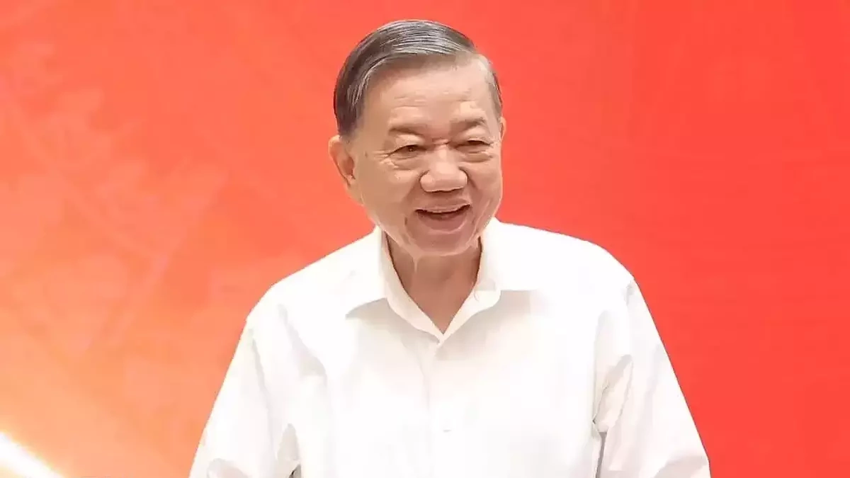'Ưu tiên gỡ vướng pháp luật cản trở đầu tư, vận hành bộ máy'