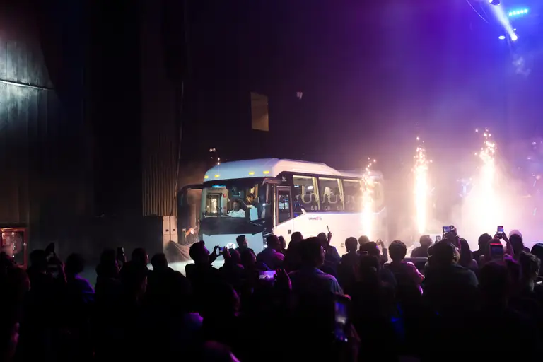 Lễ ra mắt các mẫu xe bus thương hiệu Kim Long tại Thái Lan