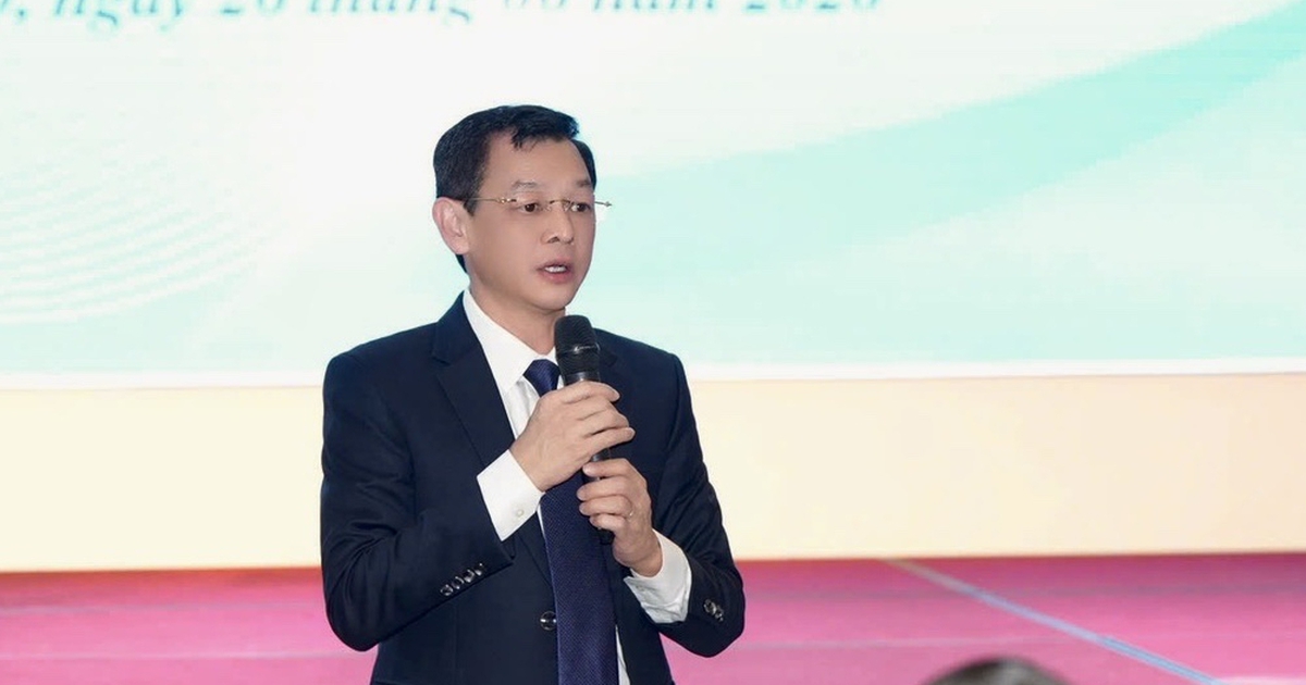 Thứ trưởng y tế người bị bắt, người thôi chức, 4 thứ trưởng còn lại 'gánh' việc ra sao?