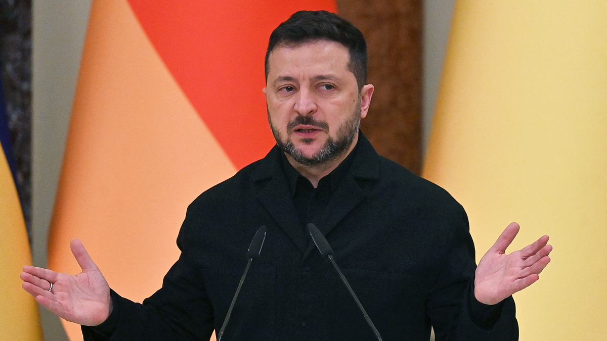 Ông Zelensky ủng hộ đàm phán ba bên với Nga, Mỹ
