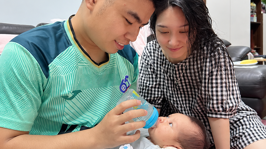 Chàng trai Hà Nội hoãn cưới vì mẹ sinh em bé