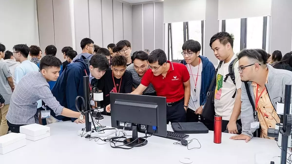 121 nhà khoa học làm việc tại Việt Nam vào top ảnh hưởng thế giới